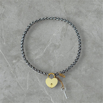 Choker HEARTS pendant gold